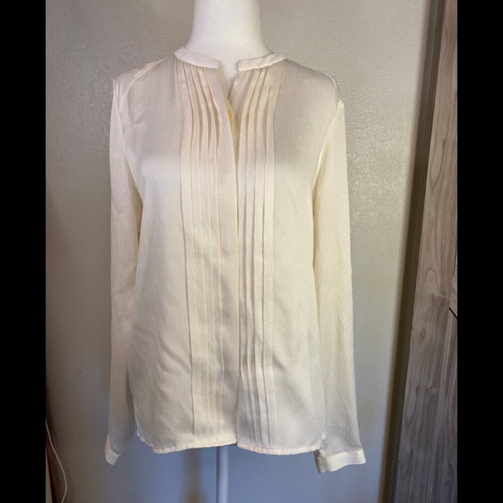 7 for all mankind medium cream long sleeve top